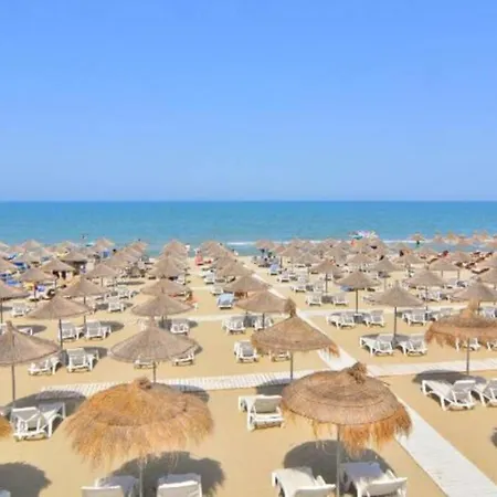 Fun In The Sun Daire Golem (Tirana)